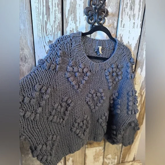 Wishlist Heart sweater S/M dark gray Valentines Day knit Pom Pom Sweater - Picture 8 of 16